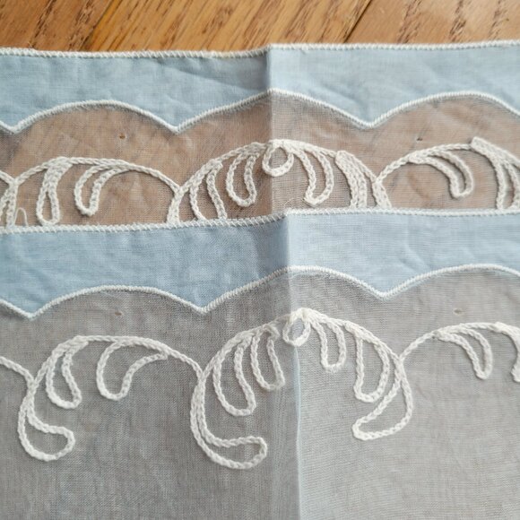 Organdy Applique Embroidery Lt Blue Sheer Embroidered Placemat set of 4 - Picture 3 of 5